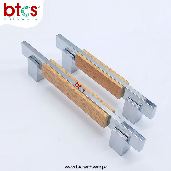 8136 Furniture Handle