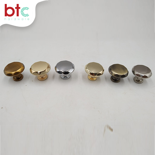 1761 Knob - BTC Hardware