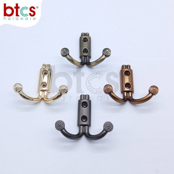 2379 Small Cloth Hook