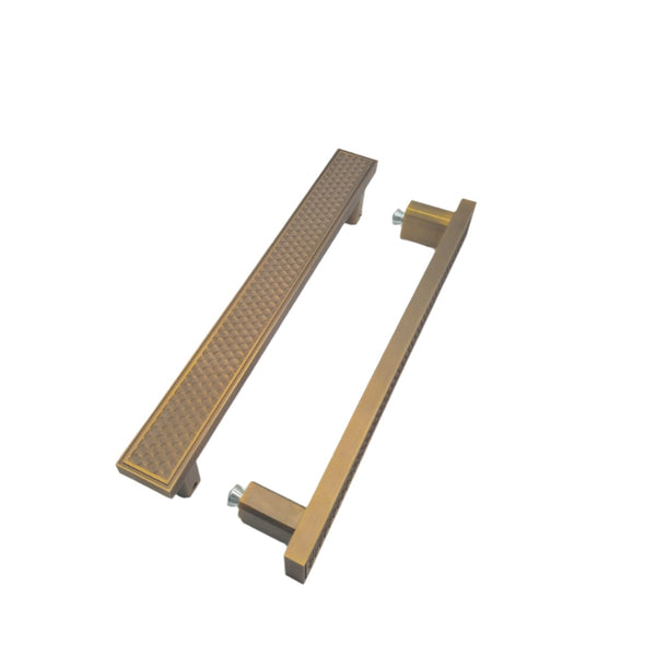 BTCS hardware handle