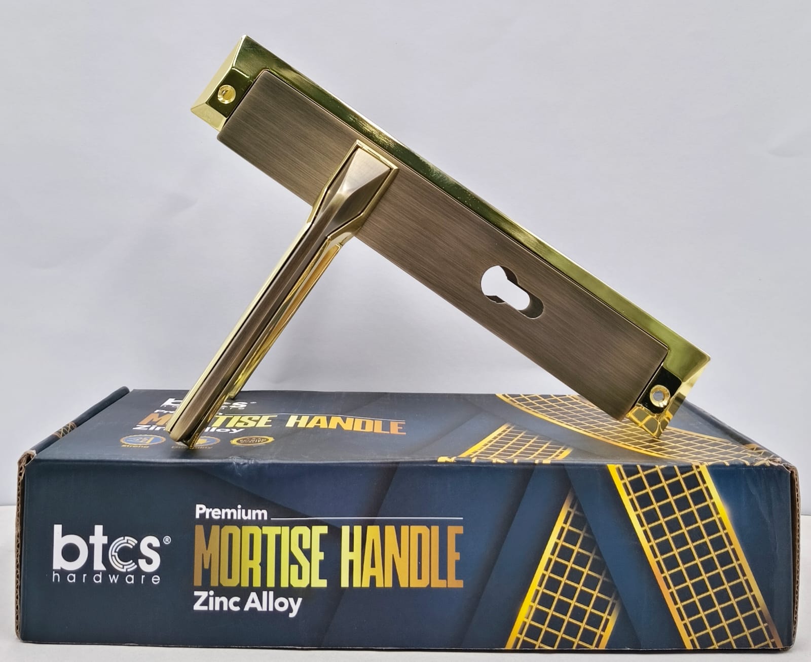 L12 MAB / EGP Handle Door Lock