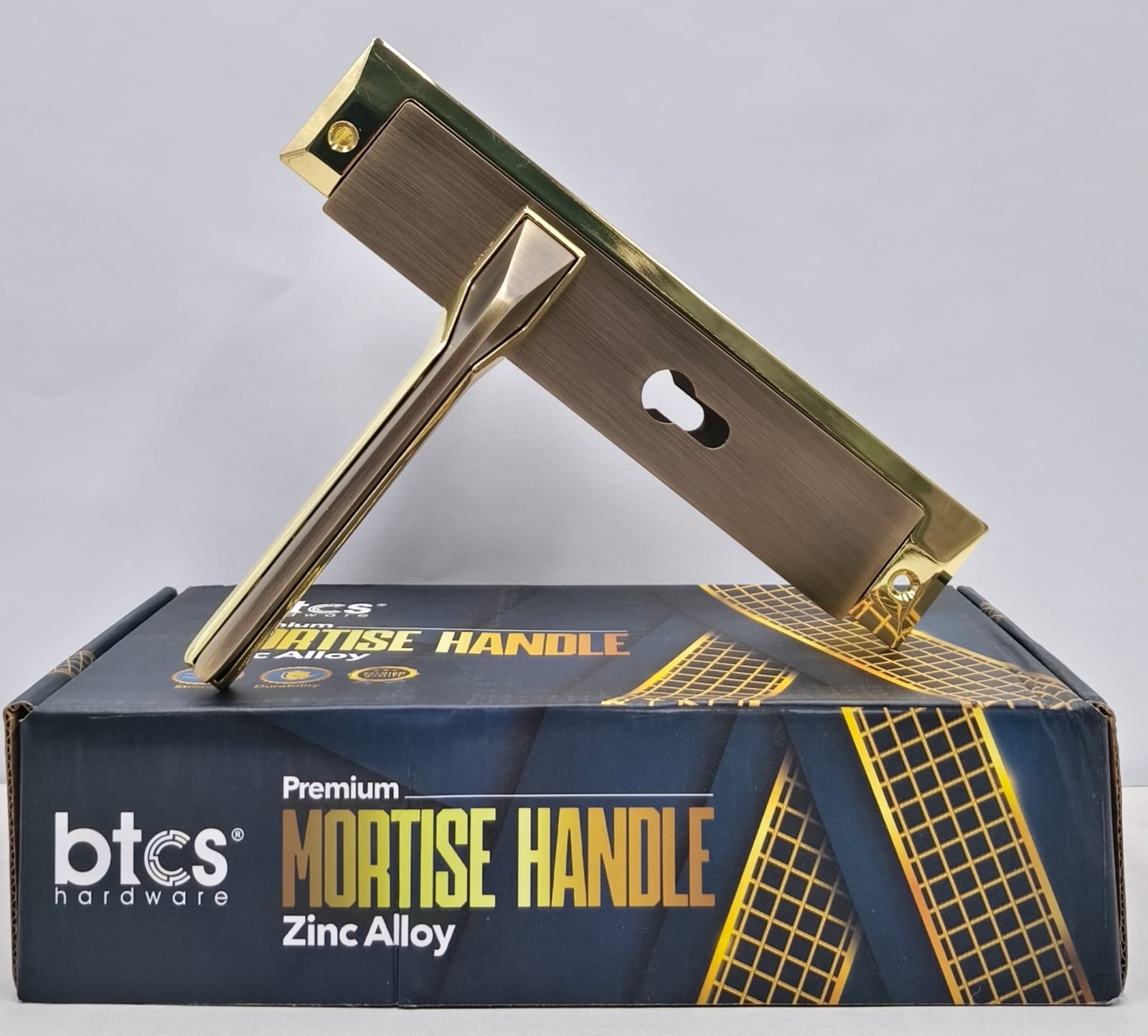 M12 MAB/EGP Handle Door Lock
