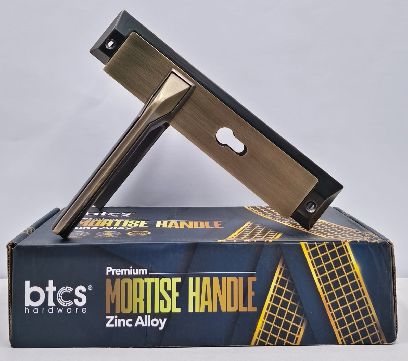 M12 MAB / MBT Handle Door Lock