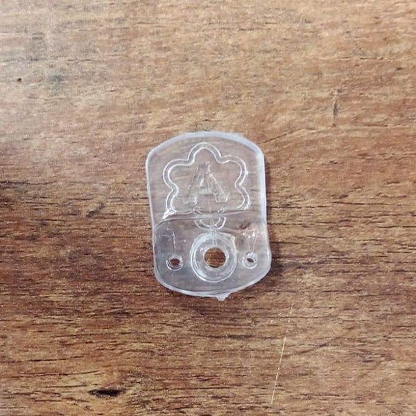 Plastic Mirror Clips