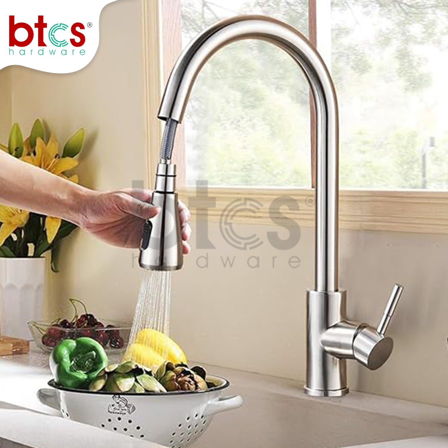 Pull Down Kitchen Faucet with Sprayer