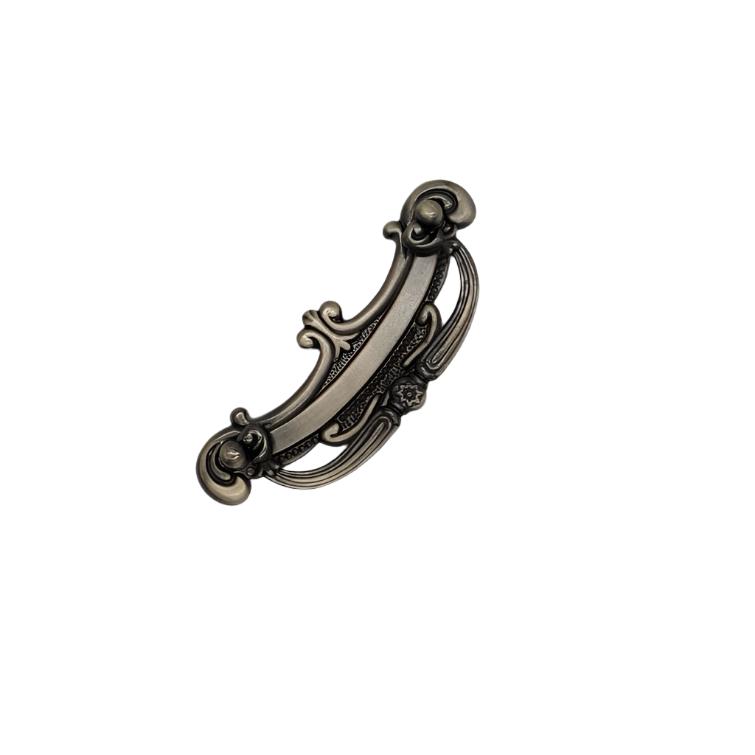 50174 Vintage Ornate Cabinet Pulls