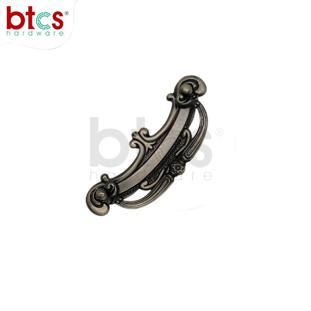 50174 Vintage Ornate Cabinet Pulls