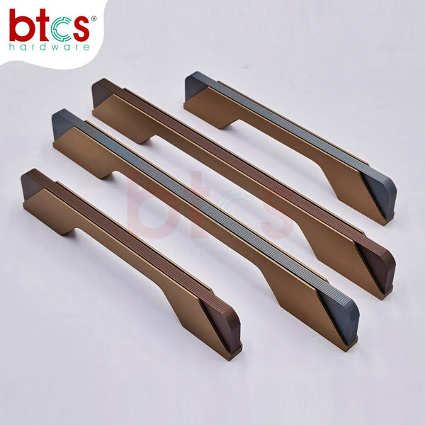40490 Geometric Edge Furniture Handles