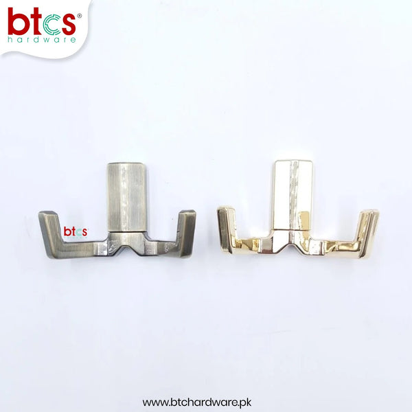 Antique Cloth Hook 701 (S)