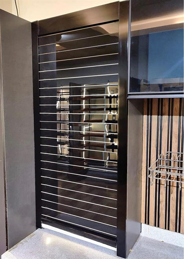 Glass Rolling Shutter 600*1320